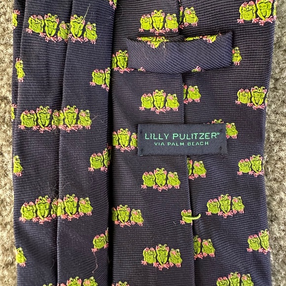 RARE Lilly Pulitzer Men’s Tie from 2006 - Picture 5 of 11